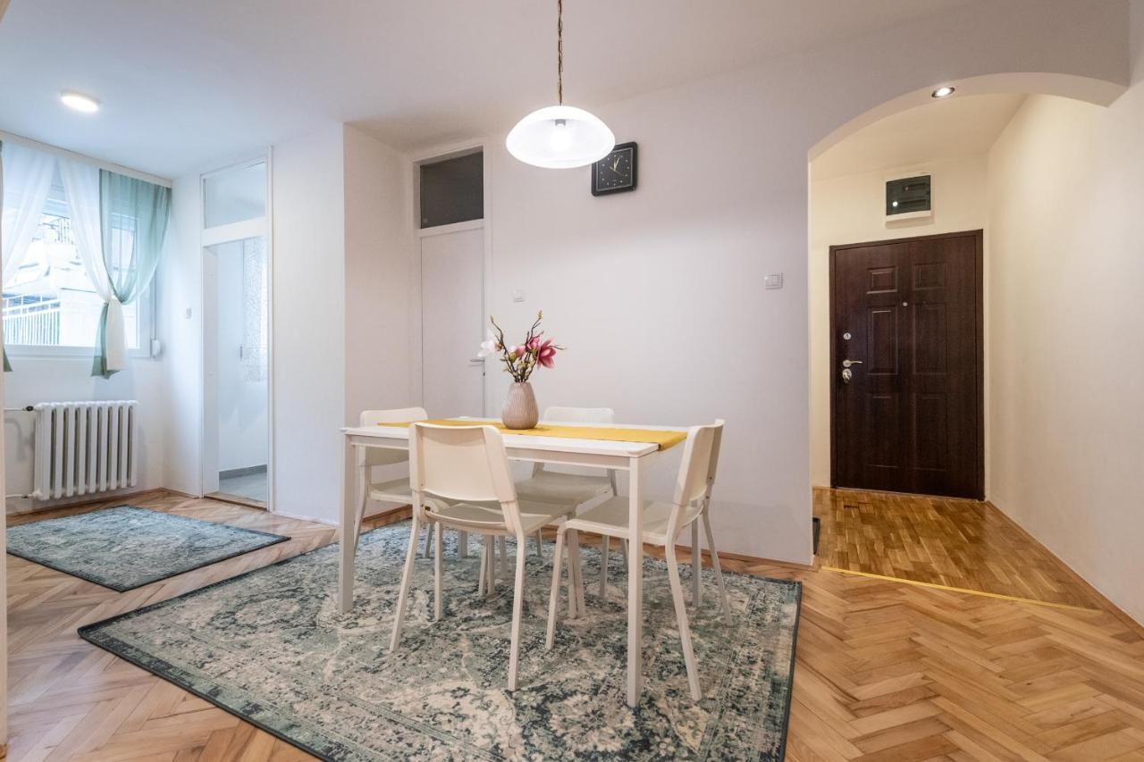 Ada City Break Belgrade Luaran gambar